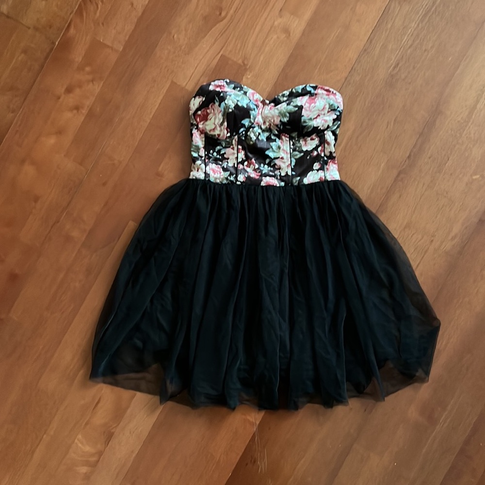 HOLLISTER DRESS